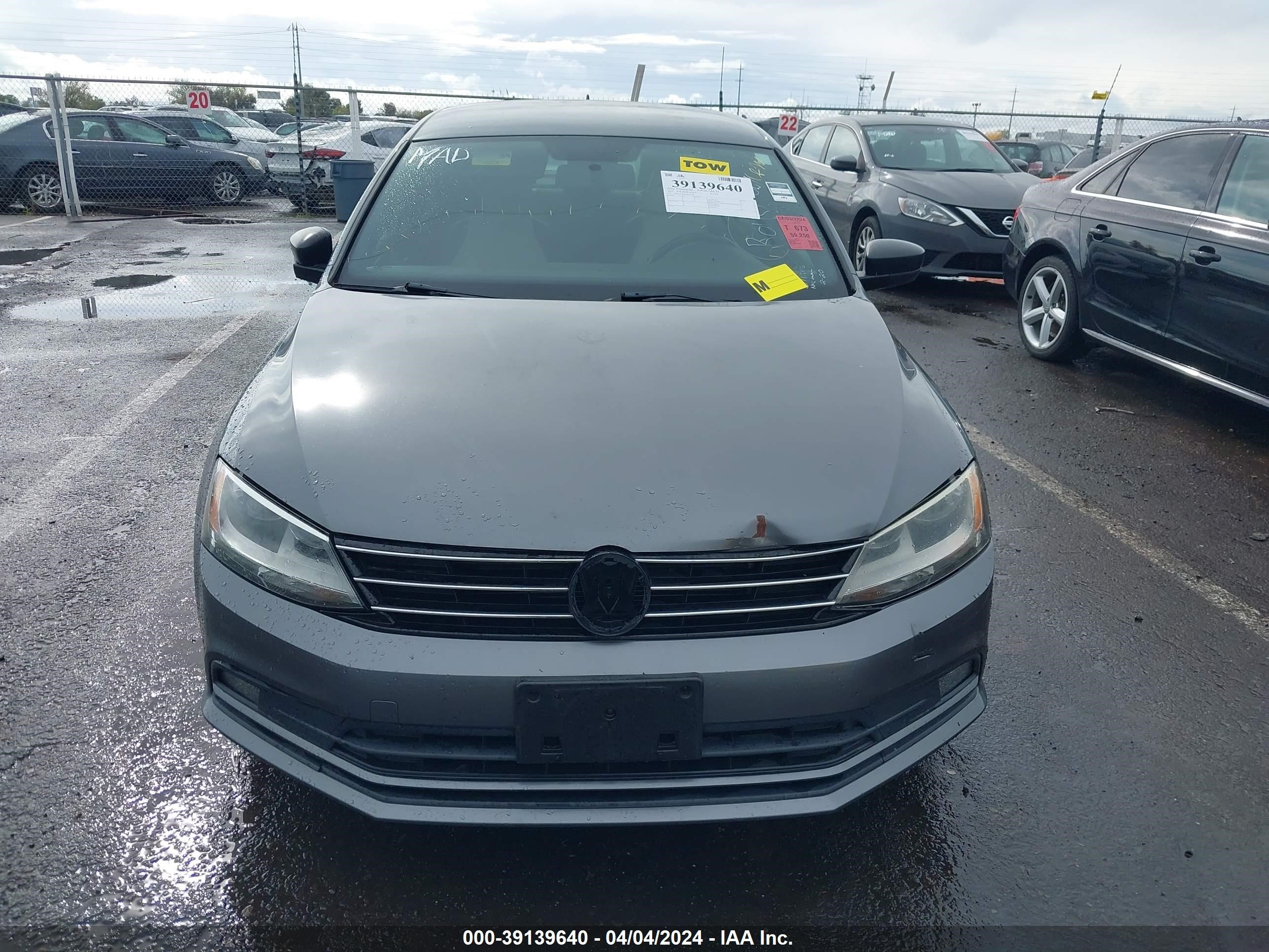 Photo 5 VIN: 3VWD17AJXGM371766 - VOLKSWAGEN JETTA 