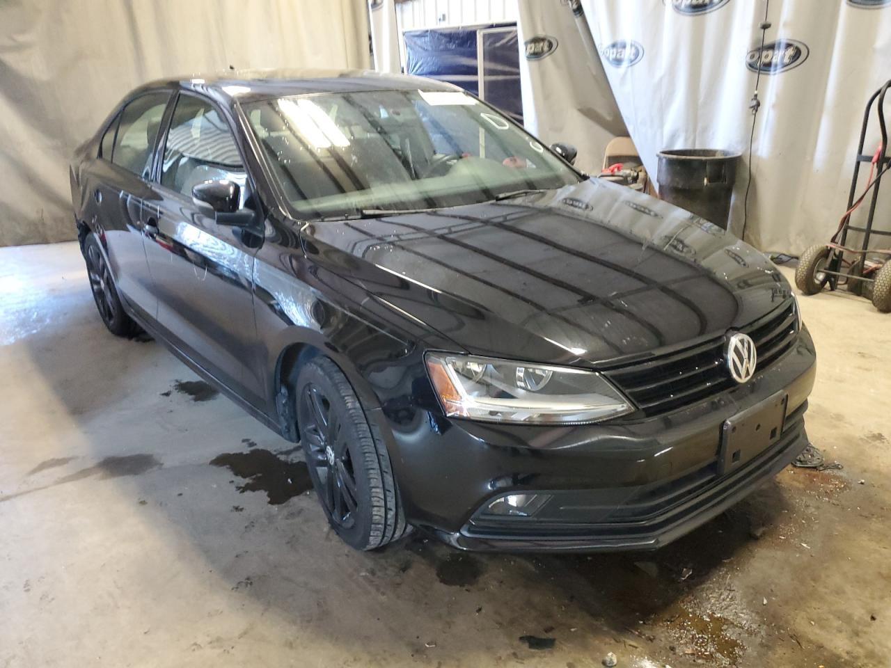 Photo 0 VIN: 3VWD17AJXJM210017 - VOLKSWAGEN JETTA 