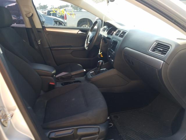 Photo 4 VIN: 3VWD67AJ0GM225748 - VOLKSWAGEN JETTA SE 