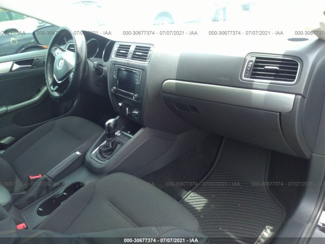 Photo 4 VIN: 3VWD67AJ0GM322397 - VOLKSWAGEN JETTA SEDAN 