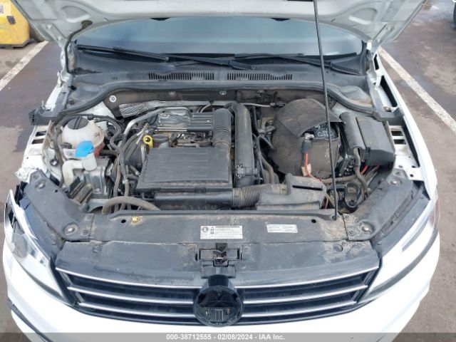 Photo 9 VIN: 3VWD67AJ0GM399450 - VOLKSWAGEN JETTA 