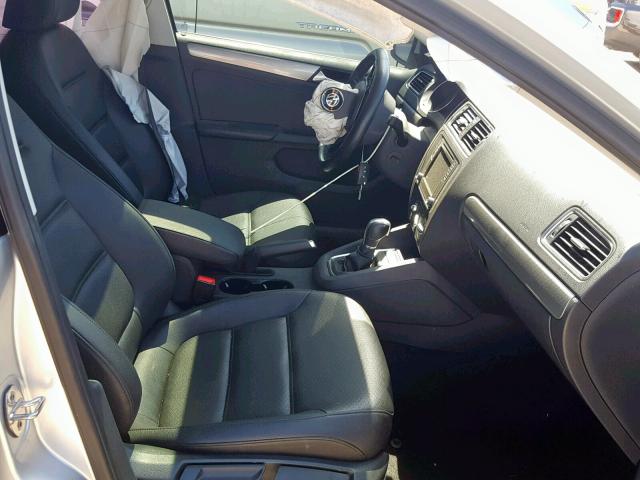 Photo 4 VIN: 3VWD67AJ1GM334252 - VOLKSWAGEN JETTA SE 