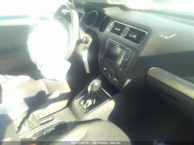 Photo 4 VIN: 3VWD67AJ1GM359717 - VOLKSWAGEN JETTA SEDAN 