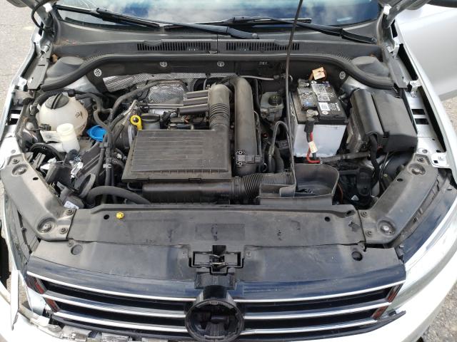 Photo 6 VIN: 3VWD67AJ4GM312505 - VOLKSWAGEN JETTA 