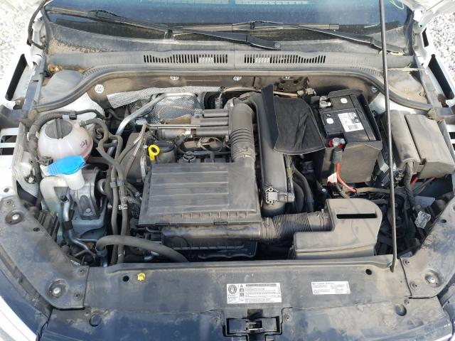 Photo 6 VIN: 3VWD67AJ5GM302677 - VOLKSWAGEN JETTA SE 