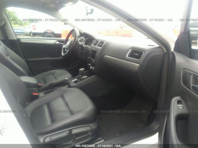 Photo 4 VIN: 3VWD67AJ5GM382742 - VOLKSWAGEN JETTA 