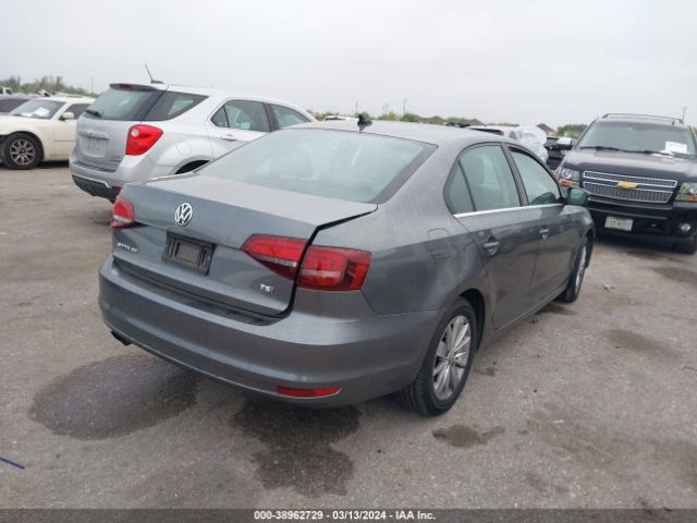 Photo 3 VIN: 3VWD67AJ5GM393949 - VOLKSWAGEN JETTA 