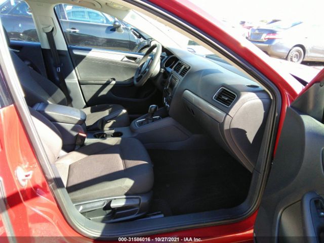 Photo 4 VIN: 3VWD67AJ6GM312943 - VOLKSWAGEN JETTA SEDAN 