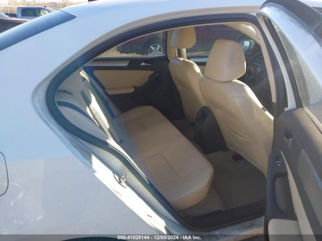 Photo 7 VIN: 3VWD67AJ7GM211779 - VOLKSWAGEN JETTA 