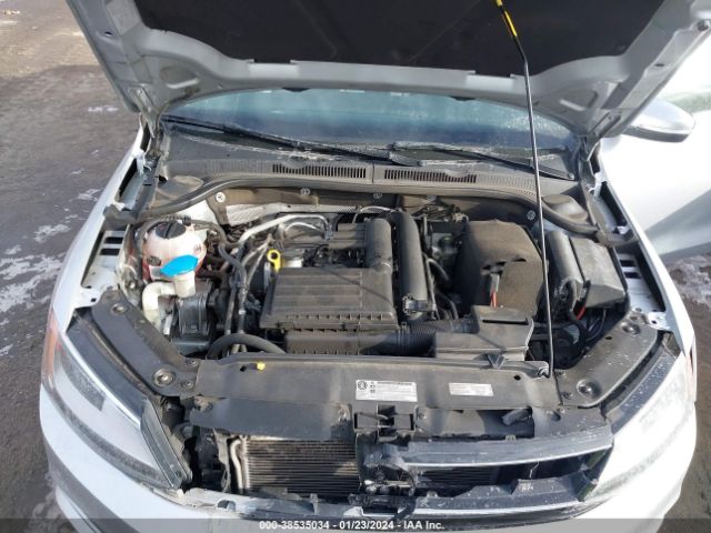 Photo 9 VIN: 3VWD67AJ7GM260304 - VOLKSWAGEN JETTA 