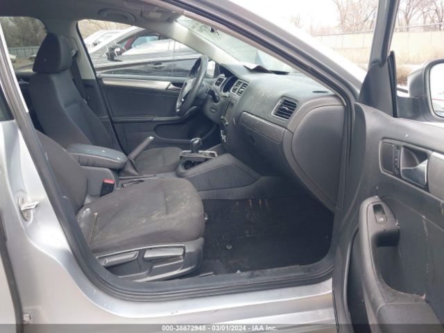 Photo 4 VIN: 3VWD67AJ8GM292419 - VOLKSWAGEN JETTA 