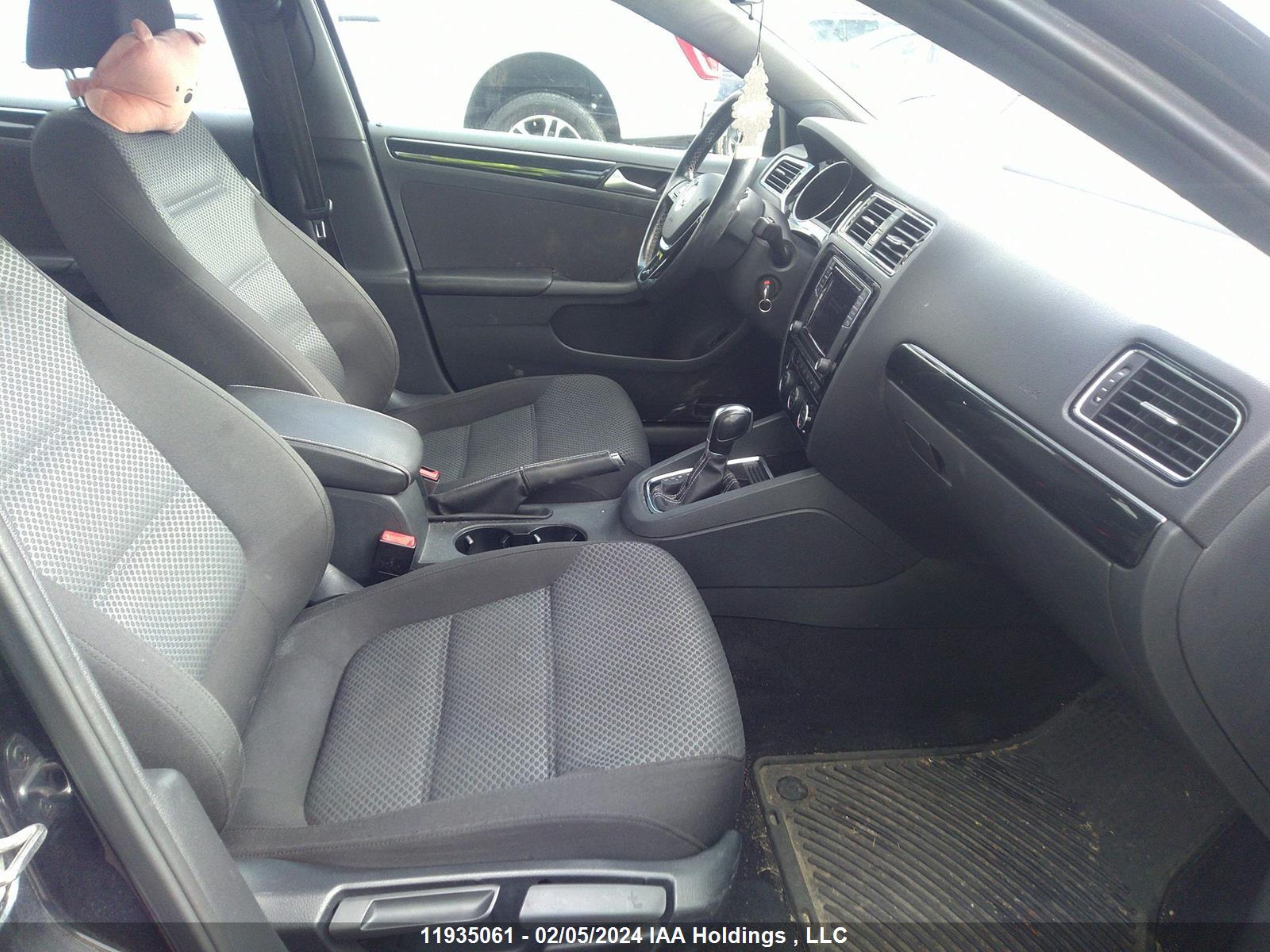 Photo 4 VIN: 3VWD67AJ8GM304150 - VOLKSWAGEN JETTA 