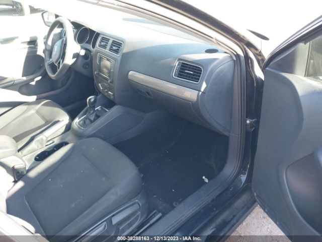 Photo 4 VIN: 3VWD67AJ8GM371816 - VOLKSWAGEN JETTA 