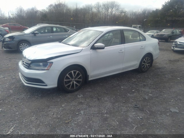 Photo 1 VIN: 3VWDB7AJ0HM203245 - VOLKSWAGEN JETTA 