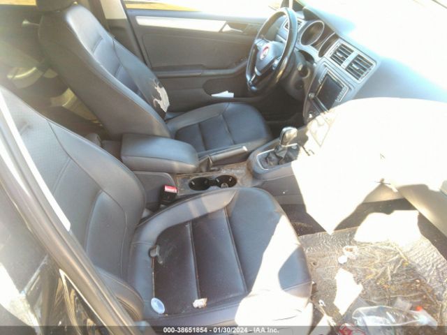 Photo 4 VIN: 3VWDB7AJ0HM282478 - VOLKSWAGEN JETTA 