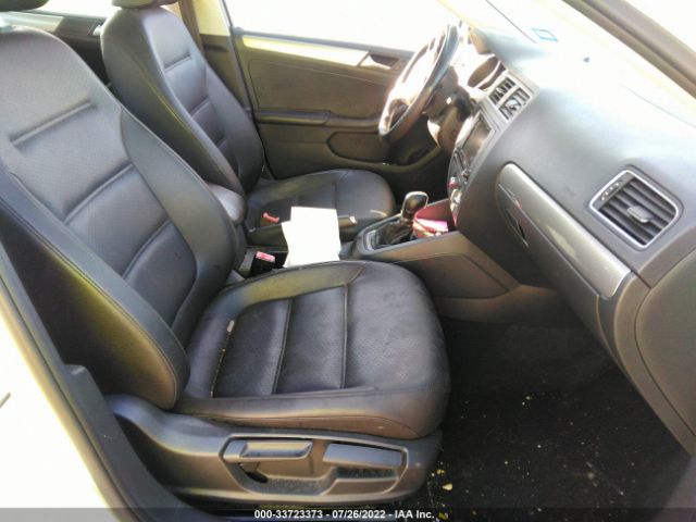 Photo 4 VIN: 3VWDB7AJ0HM369703 - VOLKSWAGEN JETTA 