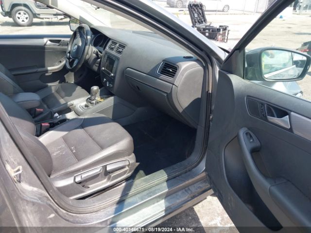 Photo 4 VIN: 3VWDB7AJ0HM400724 - VOLKSWAGEN JETTA 