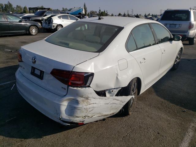 Photo 3 VIN: 3VWDB7AJ0JM223775 - VOLKSWAGEN JETTA SE 