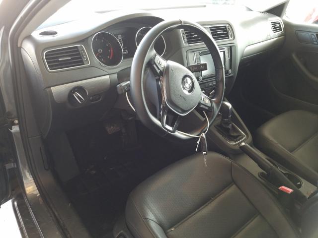 Photo 8 VIN: 3VWDB7AJ0JM226451 - VOLKSWAGEN JETTA SE 