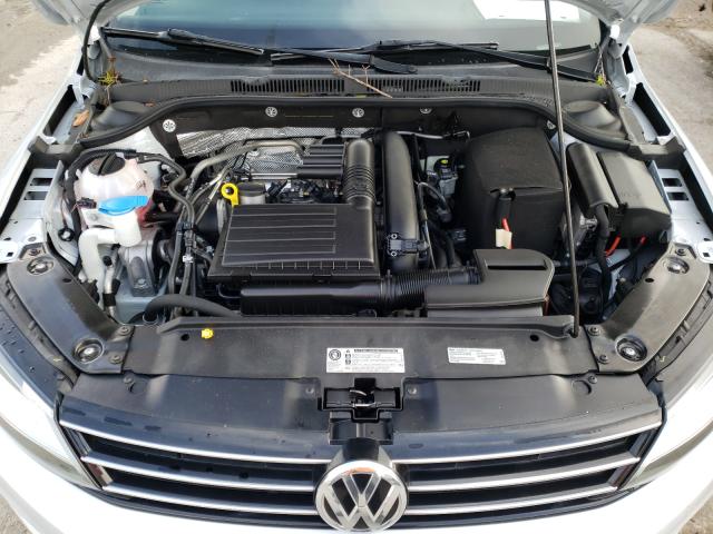 Photo 6 VIN: 3VWDB7AJ1HM231085 - VOLKSWAGEN JETTA SE 