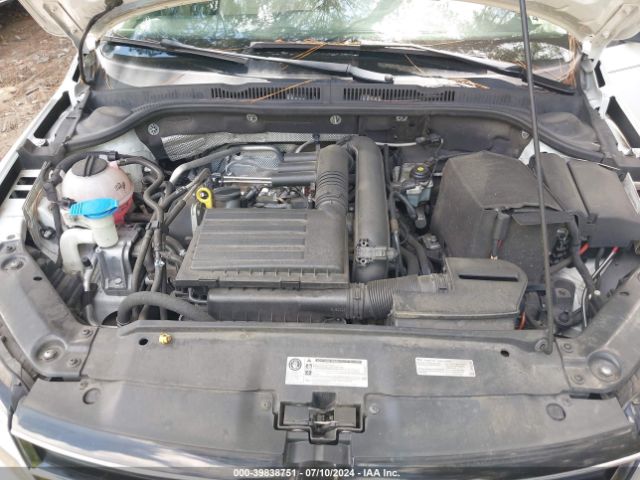 Photo 9 VIN: 3VWDB7AJ1HM309218 - VOLKSWAGEN JETTA 