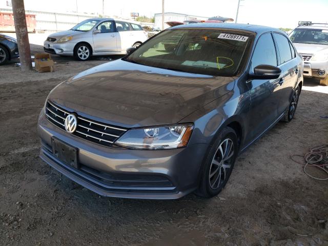 Photo 1 VIN: 3VWDB7AJ1JM203843 - VOLKSWAGEN JETTA SE 