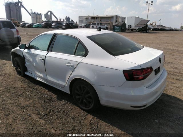 Photo 2 VIN: 3VWDB7AJ1JM213269 - VOLKSWAGEN JETTA 