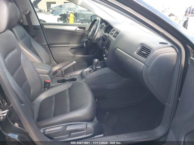 Photo 4 VIN: 3VWDB7AJ2HM349405 - VOLKSWAGEN JETTA 