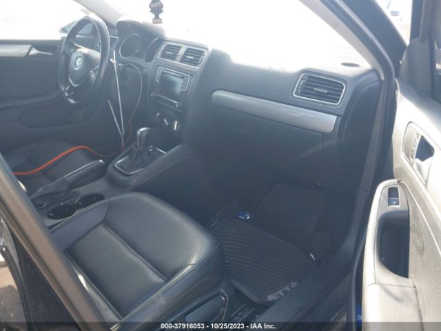 Photo 4 VIN: 3VWDB7AJ2HM408050 - VOLKSWAGEN JETTA 