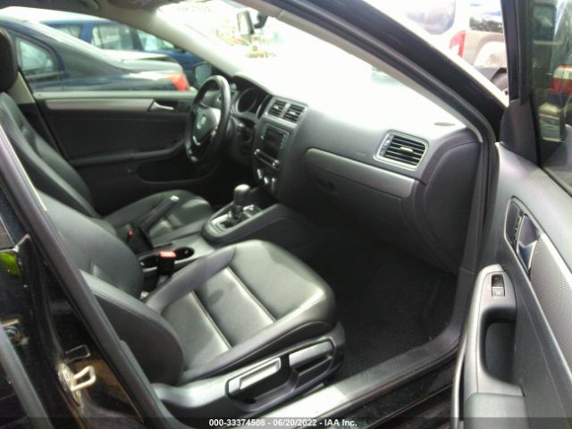 Photo 4 VIN: 3VWDB7AJ2HM414303 - VOLKSWAGEN JETTA 