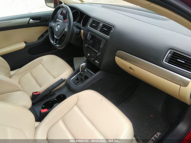 Photo 4 VIN: 3VWDB7AJ2JM258690 - VOLKSWAGEN JETTA 