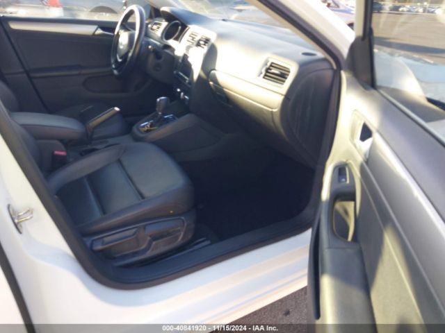 Photo 4 VIN: 3VWDB7AJ3HM284404 - VOLKSWAGEN JETTA 