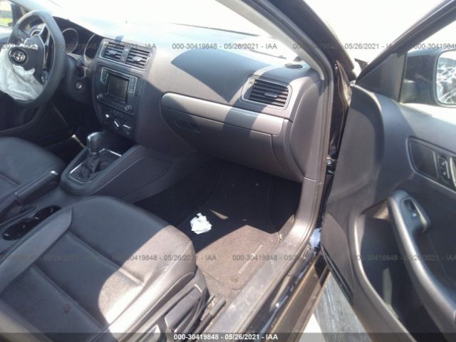 Photo 4 VIN: 3VWDB7AJ3JM210454 - VOLKSWAGEN JETTA 