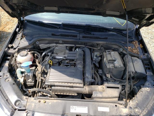 Photo 6 VIN: 3VWDB7AJ3JM212690 - VOLKSWAGEN JETTA SE 