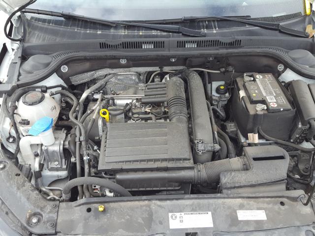 Photo 6 VIN: 3VWDB7AJ3JM226377 - VOLKSWAGEN JETTA SE 