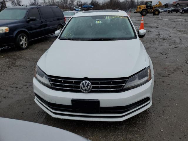 Photo 4 VIN: 3VWDB7AJ3JM234267 - VOLKSWAGEN JETTA SE 