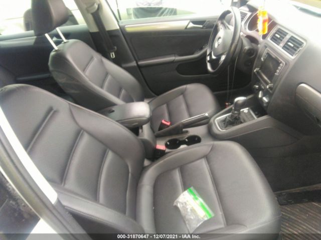 Photo 4 VIN: 3VWDB7AJ3JM248671 - VOLKSWAGEN JETTA 