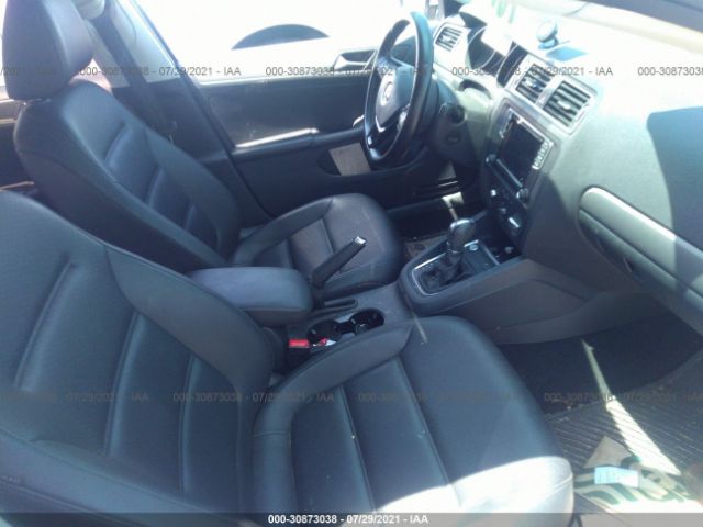 Photo 4 VIN: 3VWDB7AJ4HM264727 - VOLKSWAGEN JETTA 