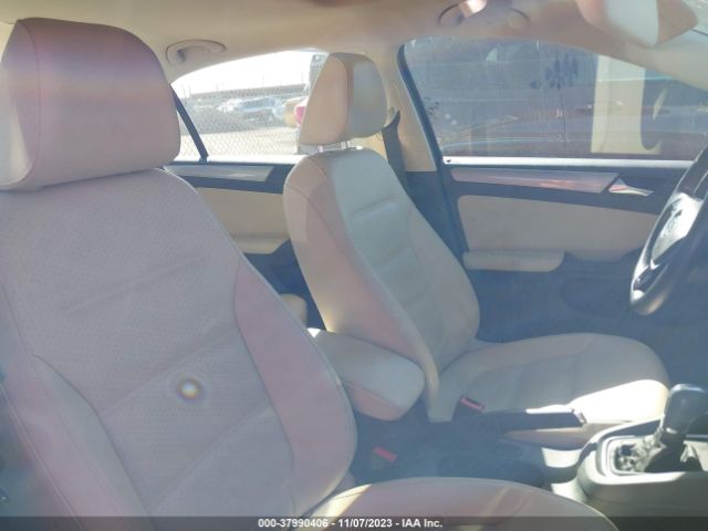 Photo 4 VIN: 3VWDB7AJ4HM279633 - VOLKSWAGEN JETTA 