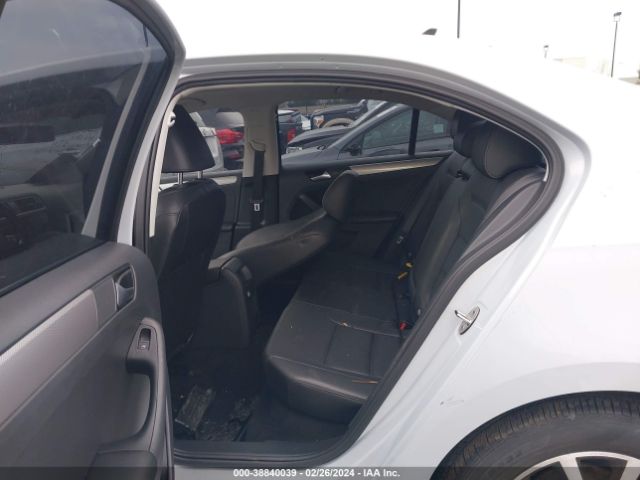 Photo 7 VIN: 3VWDB7AJ4HM393874 - VOLKSWAGEN JETTA 