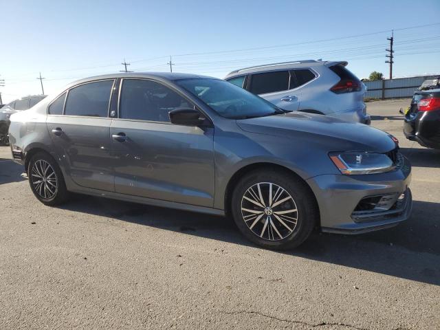 Photo 3 VIN: 3VWDB7AJ4JM226601 - VOLKSWAGEN JETTA SE 