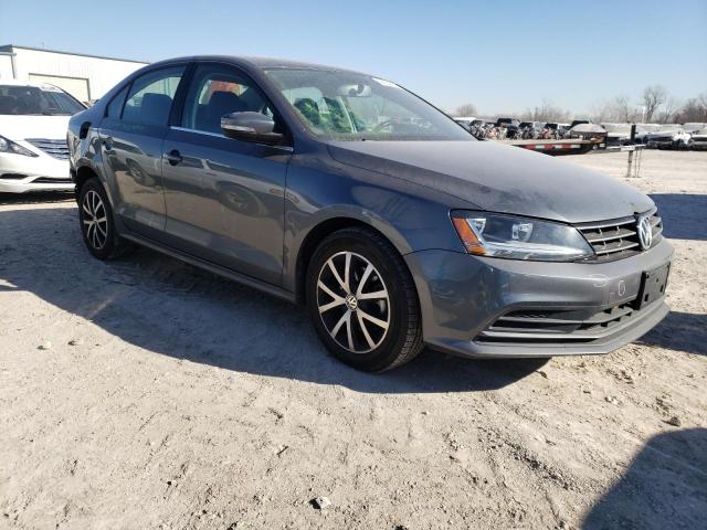 Photo 3 VIN: 3VWDB7AJ4JM263535 - VOLKSWAGEN JETTA SE 