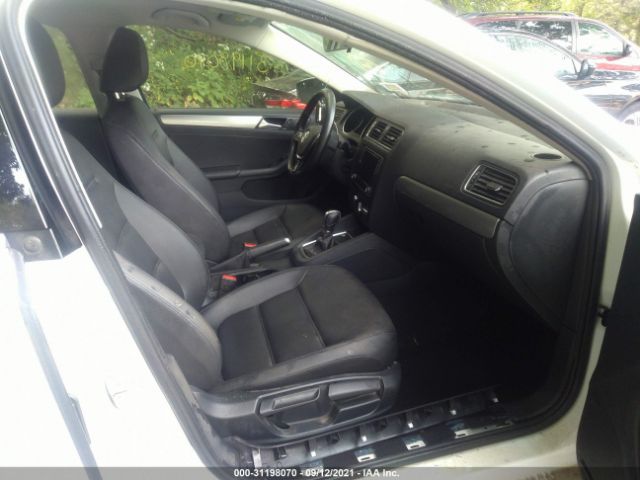 Photo 4 VIN: 3VWDB7AJ5HM203158 - VOLKSWAGEN JETTA 