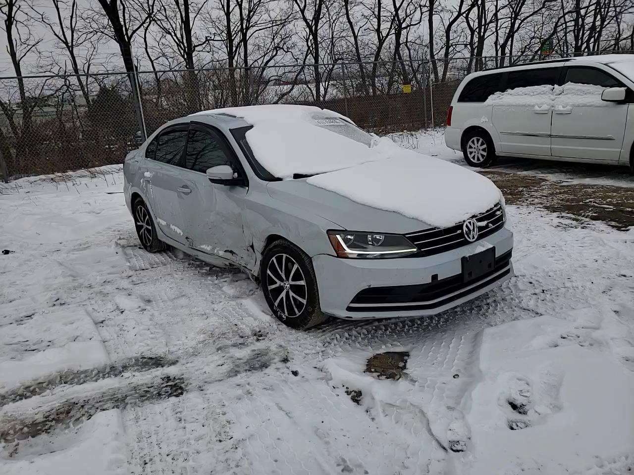 Photo 10 VIN: 3VWDB7AJ5HM298434 - VOLKSWAGEN JETTA SE 