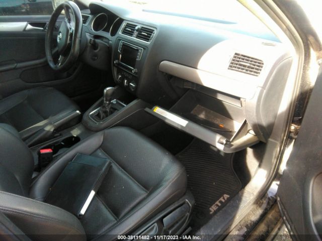 Photo 4 VIN: 3VWDB7AJ5HM396119 - VOLKSWAGEN JETTA 