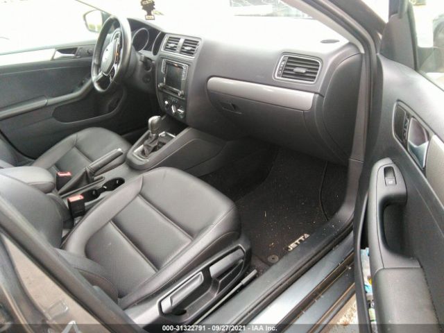 Photo 4 VIN: 3VWDB7AJ5HM408589 - VOLKSWAGEN JETTA 