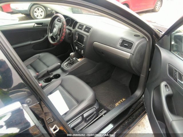 Photo 4 VIN: 3VWDB7AJ5JM206132 - VOLKSWAGEN JETTA 