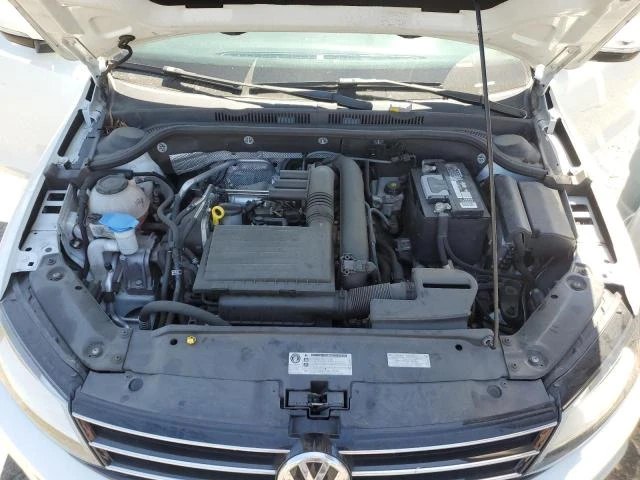 Photo 10 VIN: 3VWDB7AJ5JM216787 - VOLKSWAGEN JETTA SE 