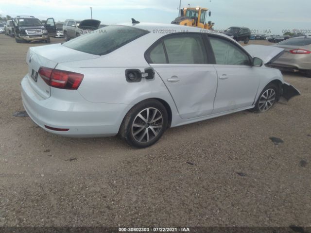 Photo 3 VIN: 3VWDB7AJ5JM229314 - VOLKSWAGEN JETTA 