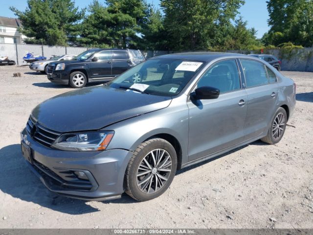 Photo 1 VIN: 3VWDB7AJ5JM254441 - VOLKSWAGEN JETTA 